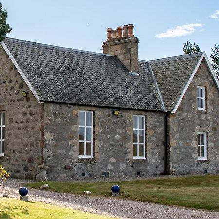 Bed and Breakfast Dava School House Grantown-on-Spey Экстерьер фото